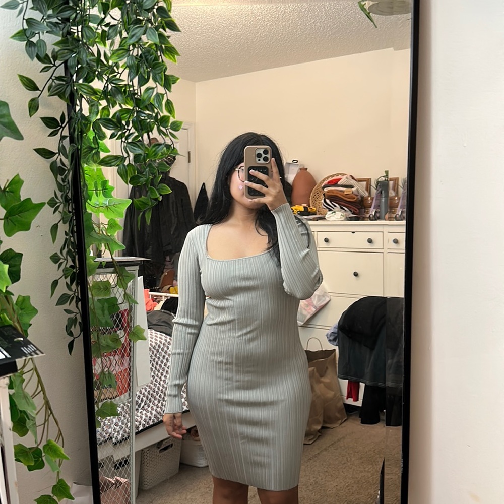 H&M ribbed midi dress